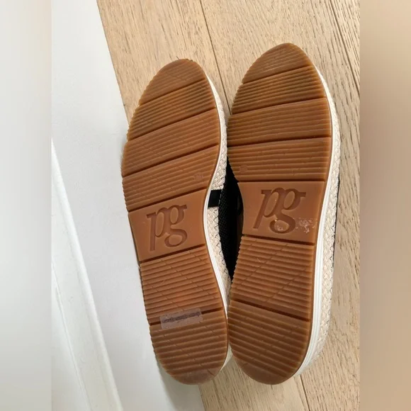 PAUL GREEN Posh Flat Loafer Espadrilles  Perforated Upper Patent Leather Toe Cap - Picture 13 of 16